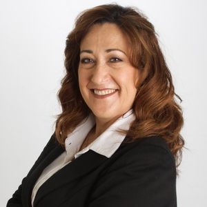 Meet your Posher, Suzanne